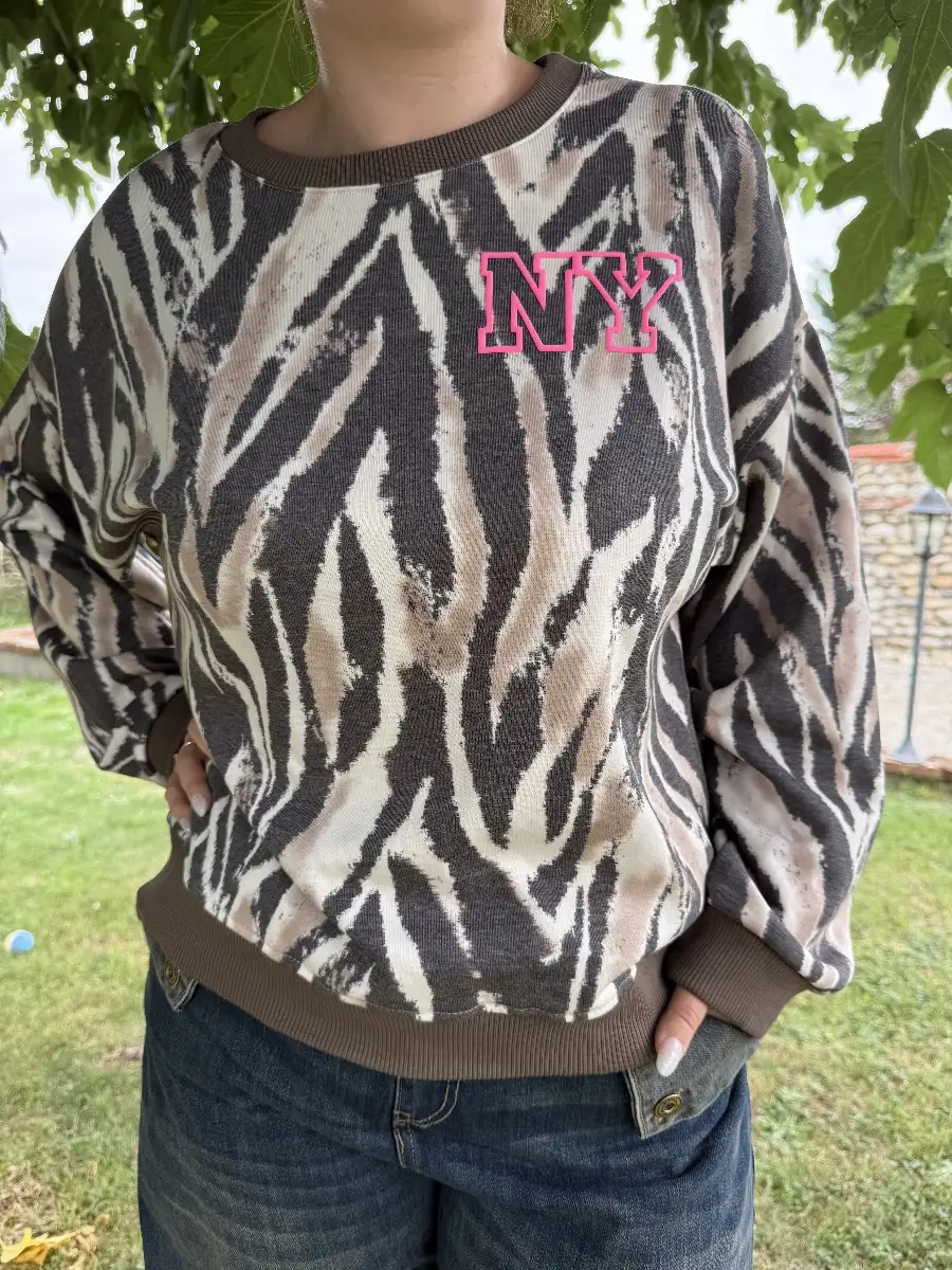 Sweat LEOPARD