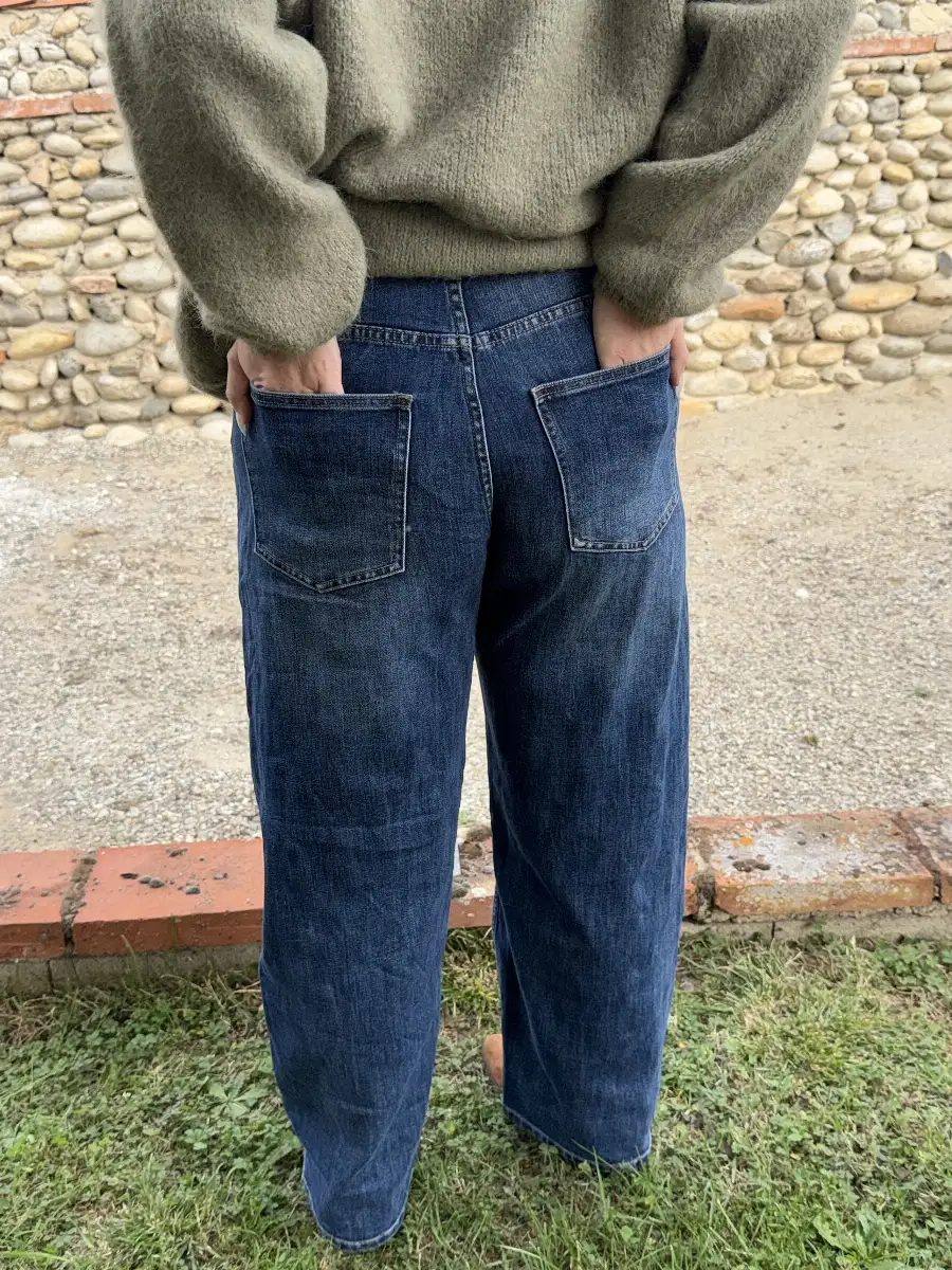 JEAN COUPE BAREL S.WOMAN A BOUTONS DECORATIFS
