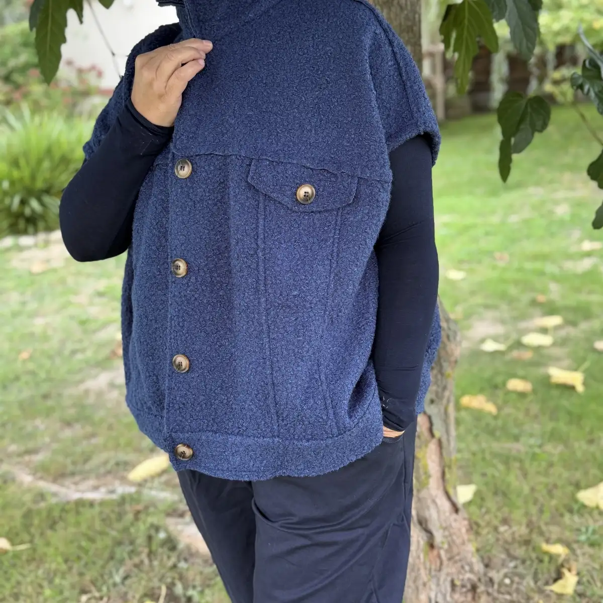 VESTE SANS MANCHES ICONIC CLUB FACON LAINE BOUILLIE