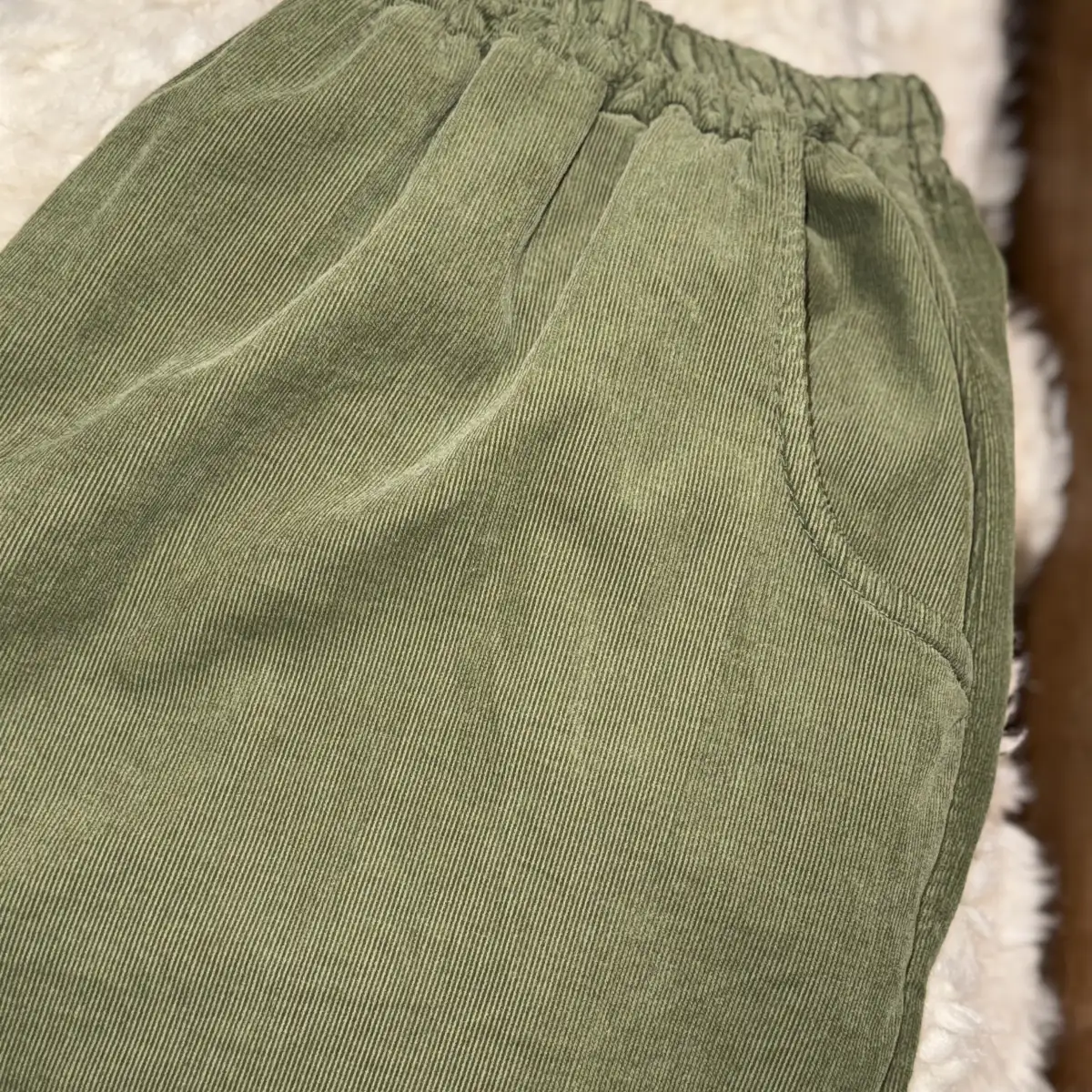 PANTALON VELOURS COTELE COUPE BALLON