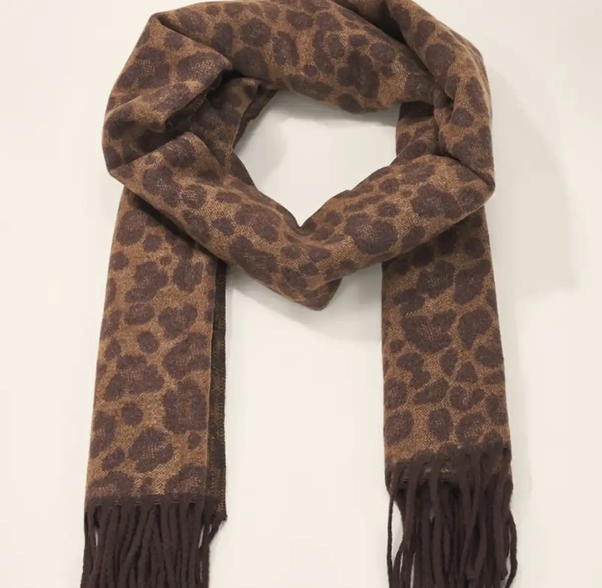 GRANDE ECHARPE LEOPARD AVEC FRANGES